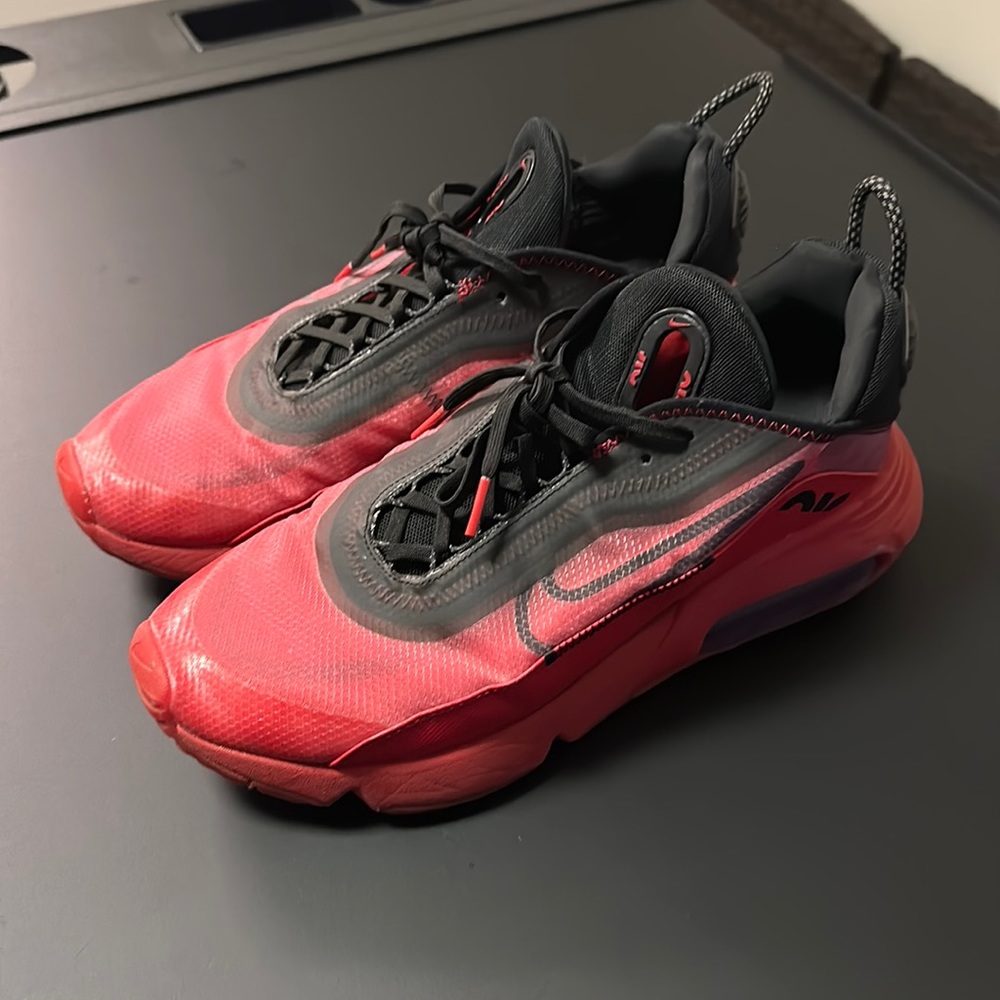 Nike Air Max 2090 Bred